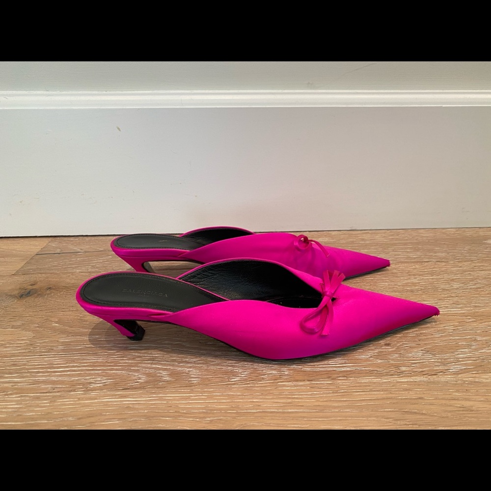 Balenciaga pink mules